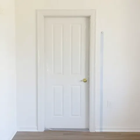 Jak zabezpieczyć drzwi podczas remontu